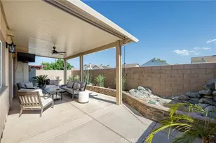 285 Flicker, Perris, CA 92571 - Photo 37