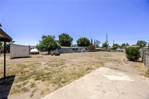 32357 Ave, Yucaipa, CA 92399 - Photo 27