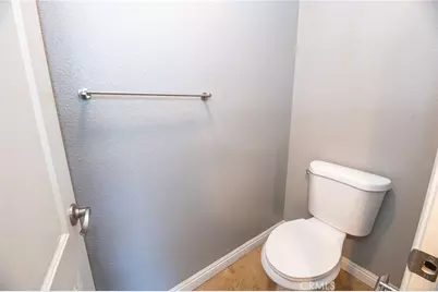 2324 Fan Palm Drive, Corona, CA 92879 - Photo 23