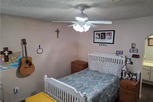 44047 Rodin, Lancaster, CA 93535 - Photo 13