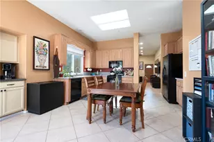 15391 Rockwell Ave, Fontana, CA 92336 - Photo 11