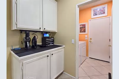15391 Rockwell Avenue, Fontana, CA 92336 - Photo 13
