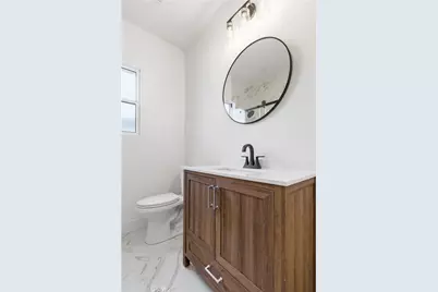 812 Alpine Street, Los Angeles, CA 90012 - Photo 25