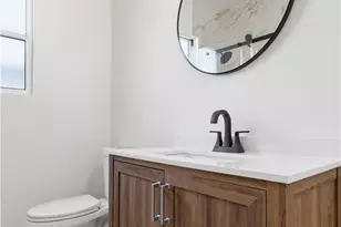 812 Alpine St, Los Angeles, CA 90012 - Photo 25