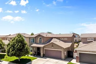 14267 Grayfox Ln, Victorville, CA 92394 - Photo 1
