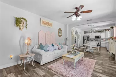14267 Grayfox Ln, Victorville, CA 92394 - Photo 9