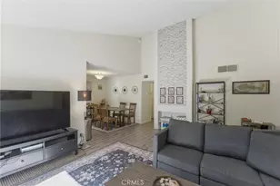 15425 Sherman Way, Van Nuys, CA 91406 - Photo 9
