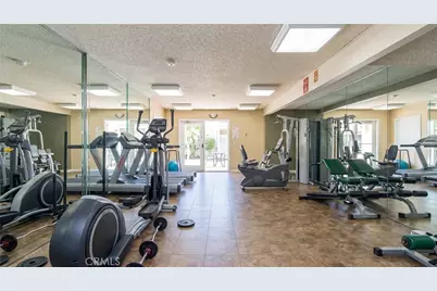 15425 Sherman Way #240, Van Nuys, CA 91406 - Photo 41