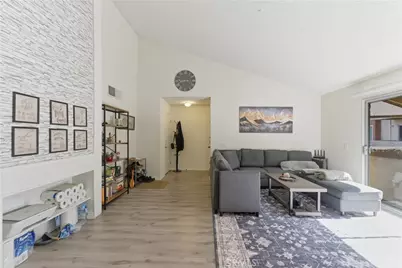 15425 Sherman Way #240, Van Nuys, CA 91406 - Photo 11