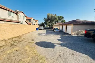 16554 Paine, Fontana, CA 92336 - Photo 5