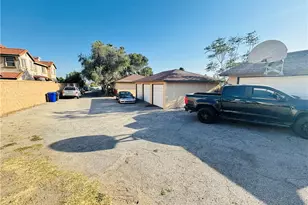 16554 Paine, Fontana, CA 92336 - Photo 3