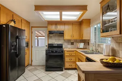 416 S Lowell Street, Covina, CA 91723 - Photo 3