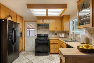 416 S Lowell St, Covina, CA 91723 - Photo 3