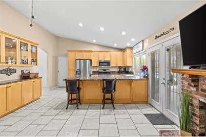 11676 Viola Court, Victorville, CA 92392 - Photo 9