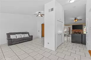 11676 Viola Ct, Victorville, CA 92392 - Photo 15