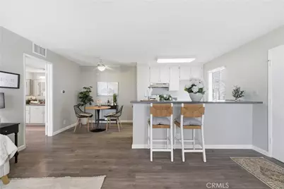 2841 S Fairview #E, Santa Ana, CA 92704 - Photo 5