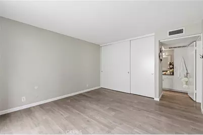2841 S Fairview #E, Santa Ana, CA 92704 - Photo 23