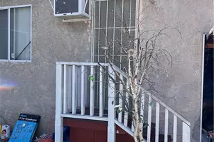 1739 1741 W 105th St, Los Angeles, CA 90047 - Photo 7