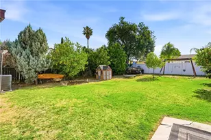 7183 Olive, Highland, CA 92346 - Photo 25