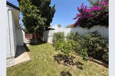 6654 Capps Avenue, Reseda, CA 91335 - Photo 63