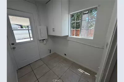 6654 Capps Avenue, Reseda, CA 91335 - Photo 21