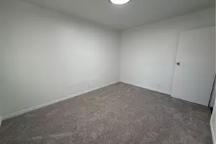 6654 Capps Ave, Reseda, CA 91335 - Photo 39