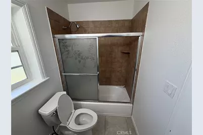 6654 Capps Avenue, Reseda, CA 91335 - Photo 55