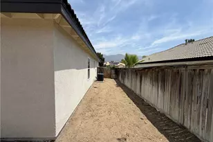 2705 Sunset Ln, San Bernardino, CA 92407 - Photo 39