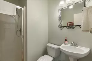 30511 Corsica, Castaic, CA 91384 - Photo 11