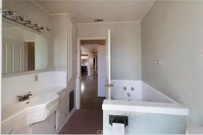 15100 Pocahantas, Apple Valley, CA 92307 - Photo 17