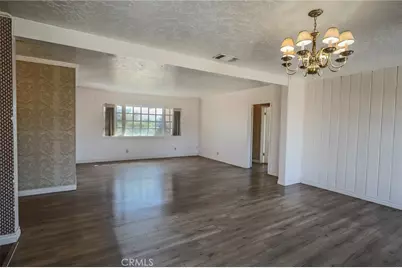 15100 Pocahantas, Apple Valley, CA 92307 - Photo 11