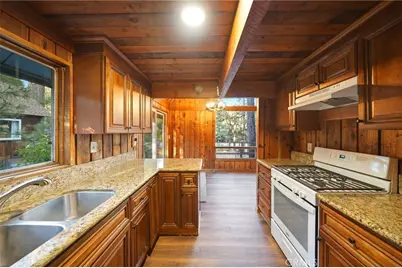 1109 Myrtle, Big Bear City, CA 92314 - Photo 17