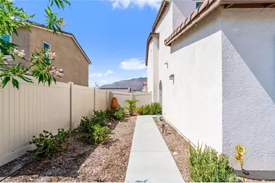 541 Ironwood, San Jacinto, CA 92583 - Photo 5