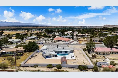15103 Kinai Road, Apple Valley, CA 92307 - Photo 37