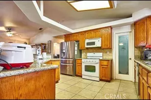 9562 Cambria Ct, Phelan, CA 92371 - Photo 15