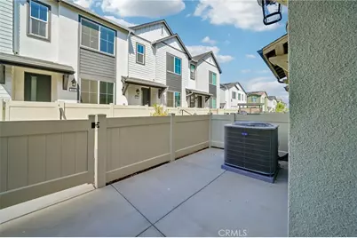 9833 Crossbay Loop #705, Jurupa Valley, CA 92509 - Photo 3