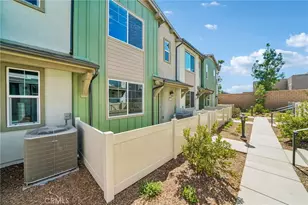 9833 Crossbay Loop, Jurupa Valley, CA 92509 - Photo 5