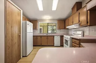 28900 Via La Espalda, Murrieta, CA 92563 - Photo 13