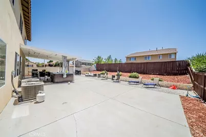 13661 Gold Stone Place, Victorville, CA 92394 - Photo 47