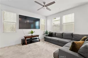 16008 Jamie Ln, Fontana, CA 92336 - Photo 5