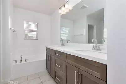 5599 Merano Way, Fontana, CA 92336 - Photo 21