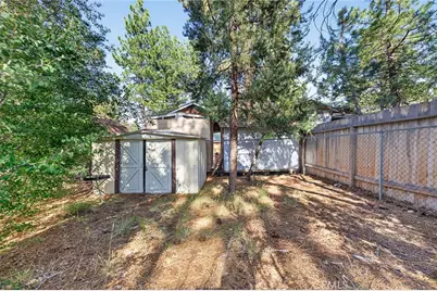 457 Los Angeles, Sugarloaf, CA 92386 - Photo 17