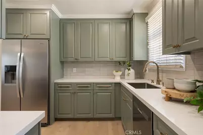 160 N Barranca, Glendora, CA 91741 - Photo 9