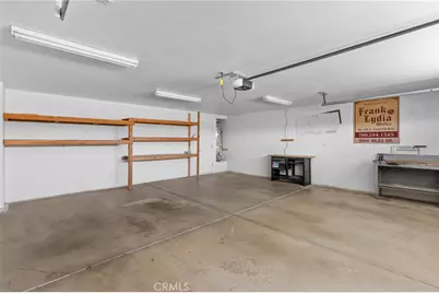 18641 Niles, Hesperia, CA 92345 - Photo 43