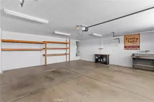 18641 Niles, Hesperia, CA 92345 - Photo 43