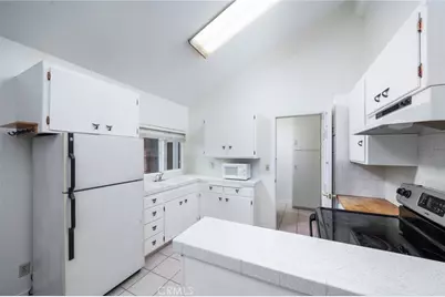 464 Cinderella Drive, Claremont, CA 91711 - Photo 27