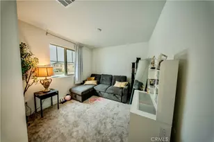 364 Castaic Wy, Rialto, CA 92377 - Photo 9