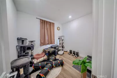 364 Castaic Way, Rialto, CA 92377 - Photo 11