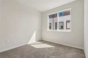 9536 Hannah Wy, Riverside, CA 92503 - Photo 17