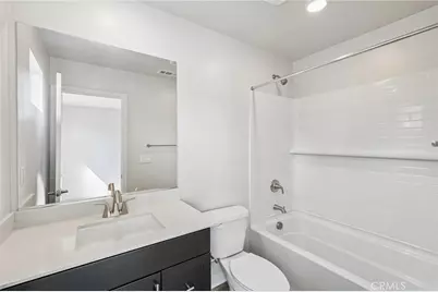 9542 Hannah Way, Riverside, CA 92503 - Photo 13